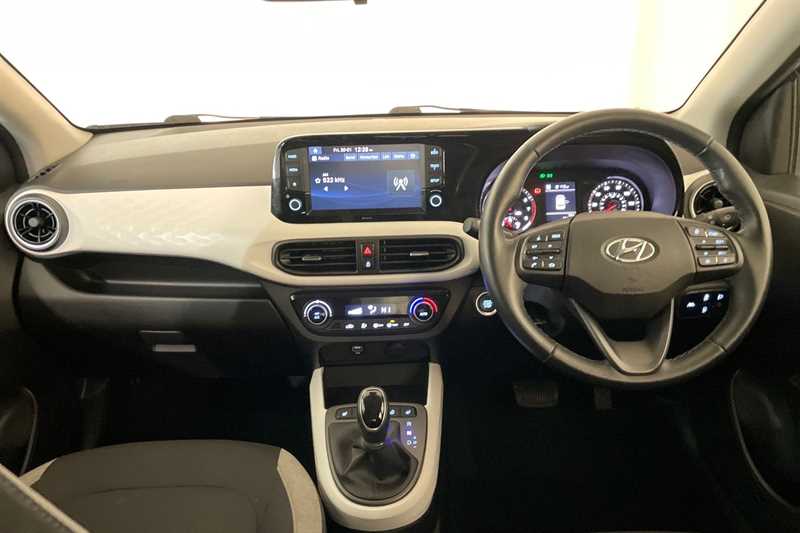 Used Hyundai i10 2022 for sale - 77471244: Photo 12