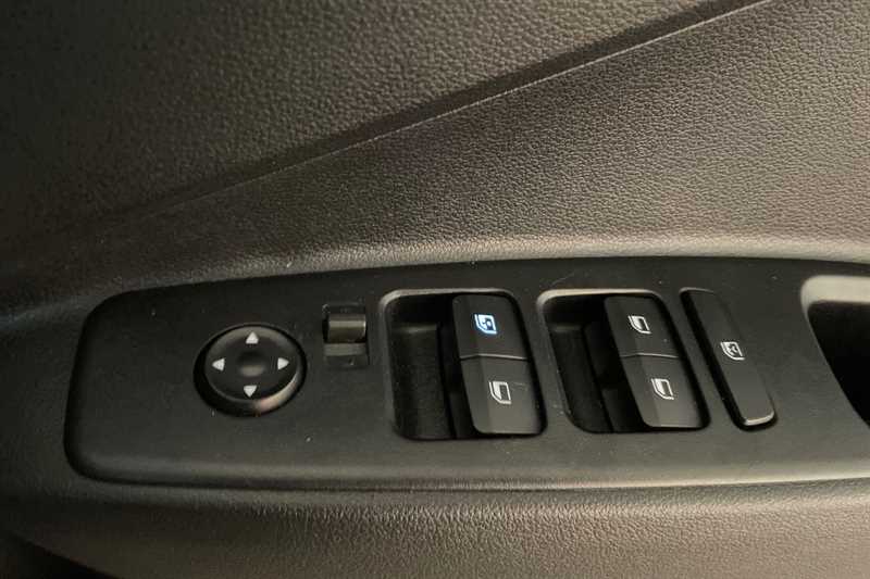 Used Hyundai i10 2022 for sale - 77471244: Photo 16