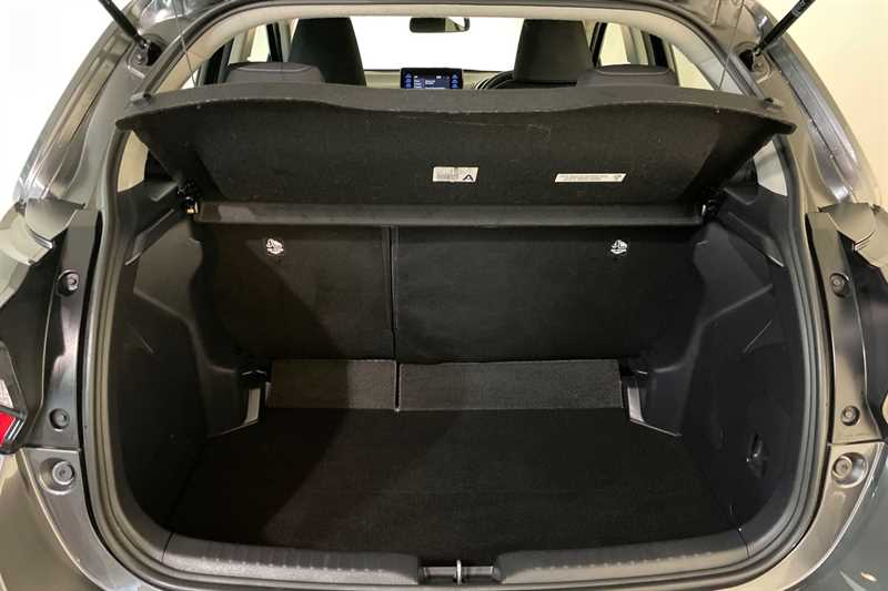 Used Toyota Yaris 2022 for sale - 77513423: Photo 24