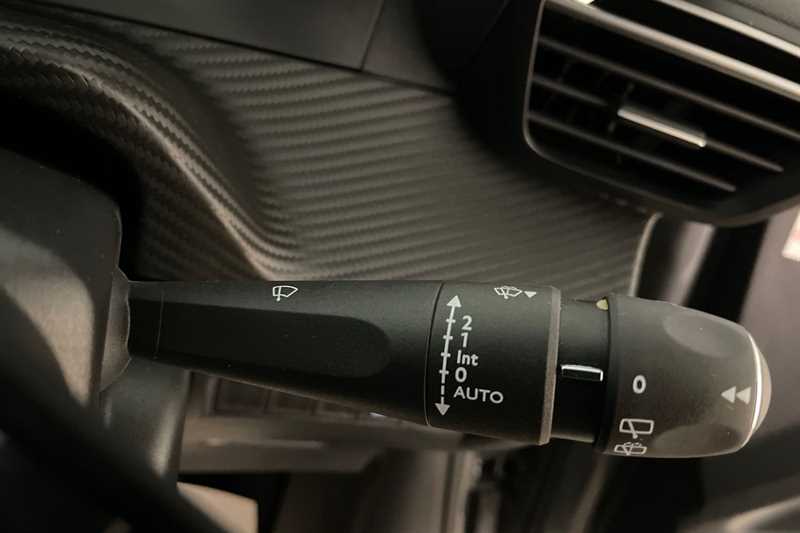 Used Peugeot E-2008 2024 for sale - 76515086: Photo 26