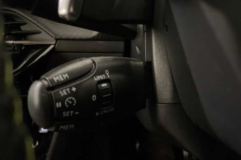 Used Peugeot 2008 2023 for sale - 77513118: Photo 27