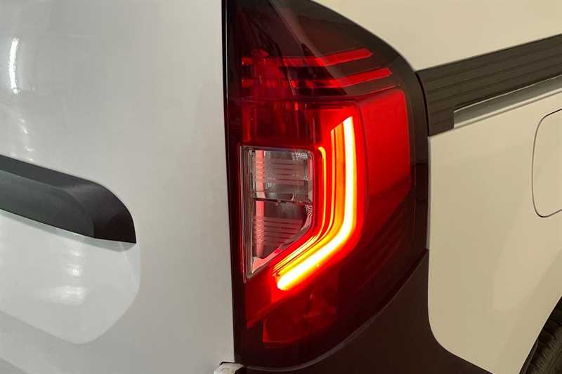 Used Nissan Other 2023 for sale - 77471199: Photo 36