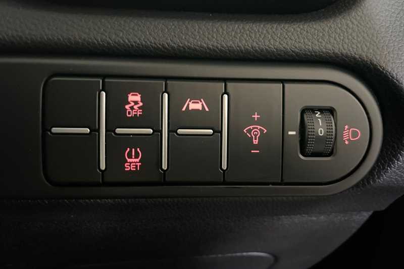 Used Kia Ceed 2022 for sale - 76842342: Photo 27