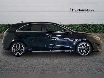 Used Kia Ceed 2022 for sale - 76842342: Photo