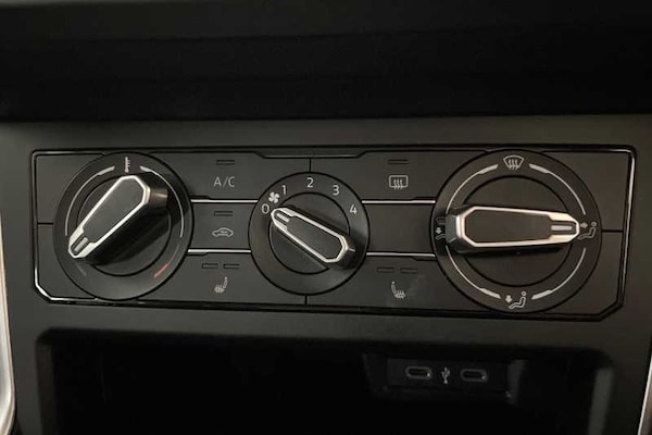Used Volkswagen Polo 2024 for sale - 76169039: Photo 15