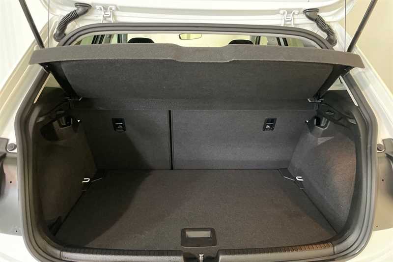 Used Volkswagen Polo 2024 for sale - 76169039: Photo 25