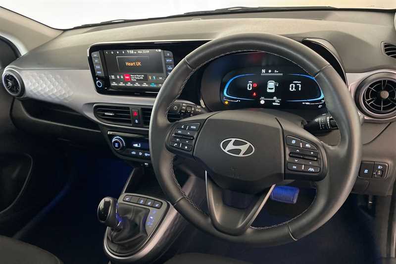 Used Hyundai i10 2024 for sale - 76169040: Photo 13