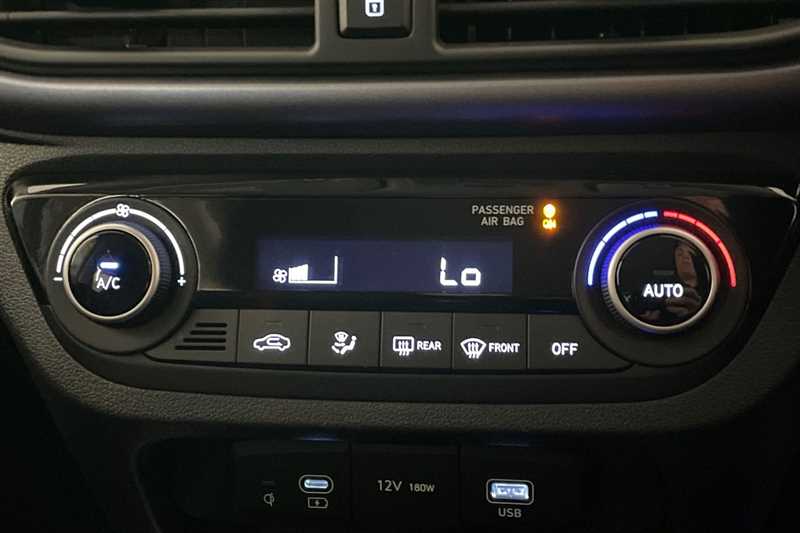 Used Hyundai i10 2024 for sale - 76169040: Photo 17