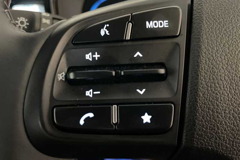 Used Hyundai i10 2024 for sale - 76169040: Photo 21