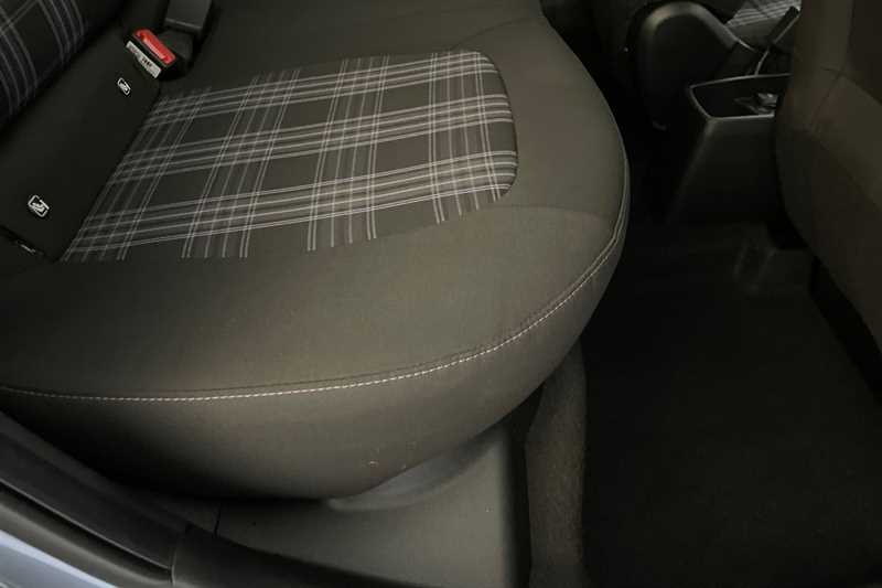 Used Hyundai i10 2024 for sale - 76169040: Photo 32