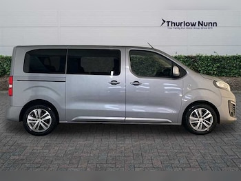Used Peugeot Traveller 2020 for sale - 77146995: Photo