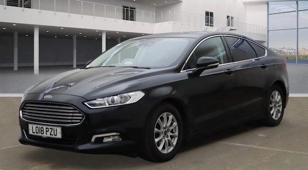 Used Ford Mondeo 2018 for sale - 76258080: Photo 2