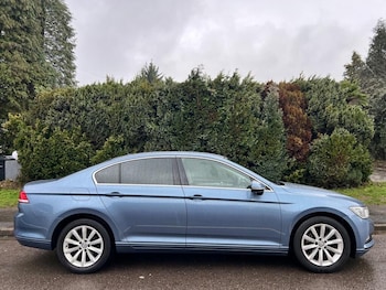 Used Volkswagen Passat 2015 for sale - 78929404: Photo