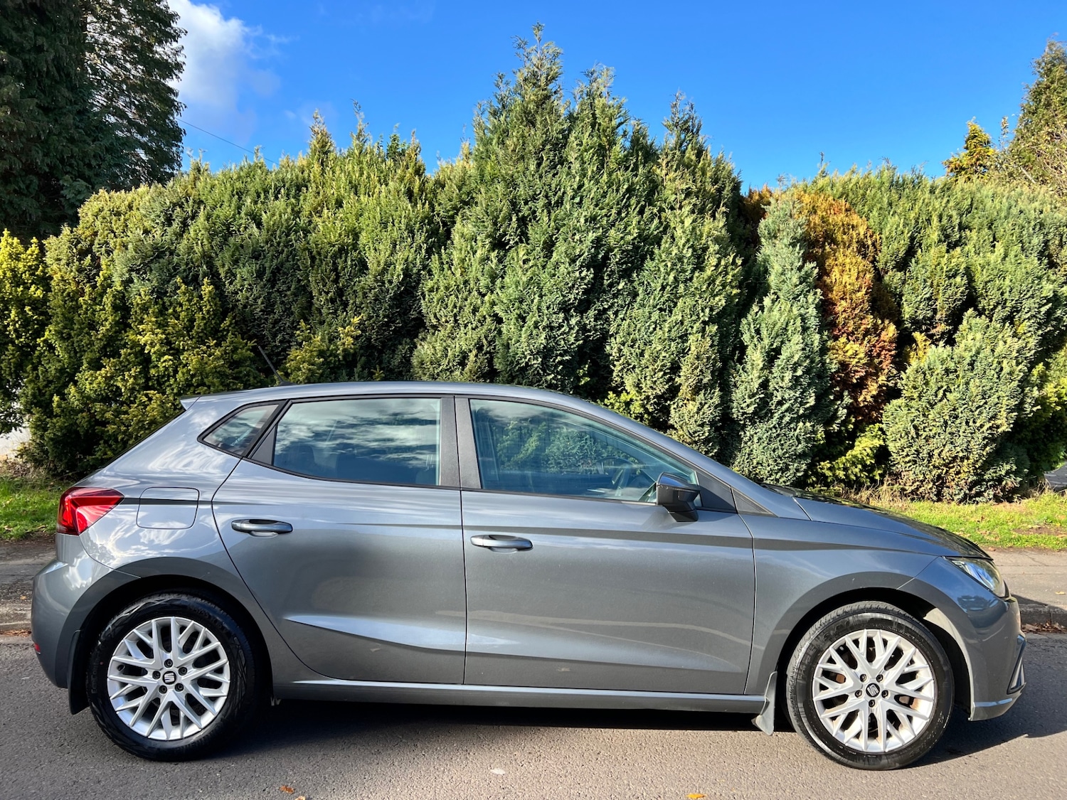Used SEAT Ibiza 2018 for sale - 76354965: Photo 2