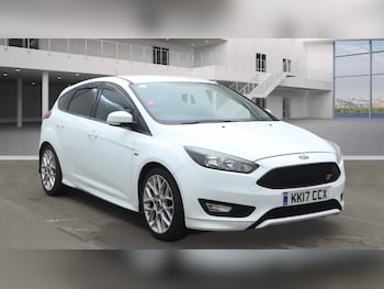 Used Ford Focus 2017 for sale - 77452790: Photo