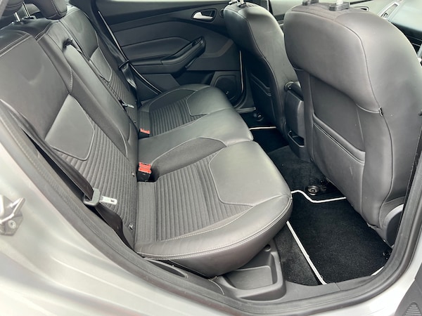 Used Ford Focus 2016 for sale - 75657149: Photo 13