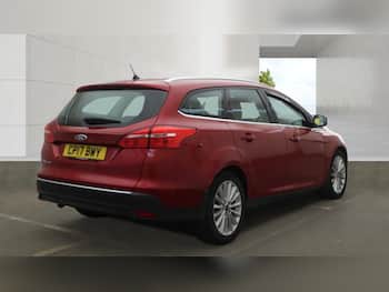 Used Ford Focus 2017 for sale - 79834330: Photo