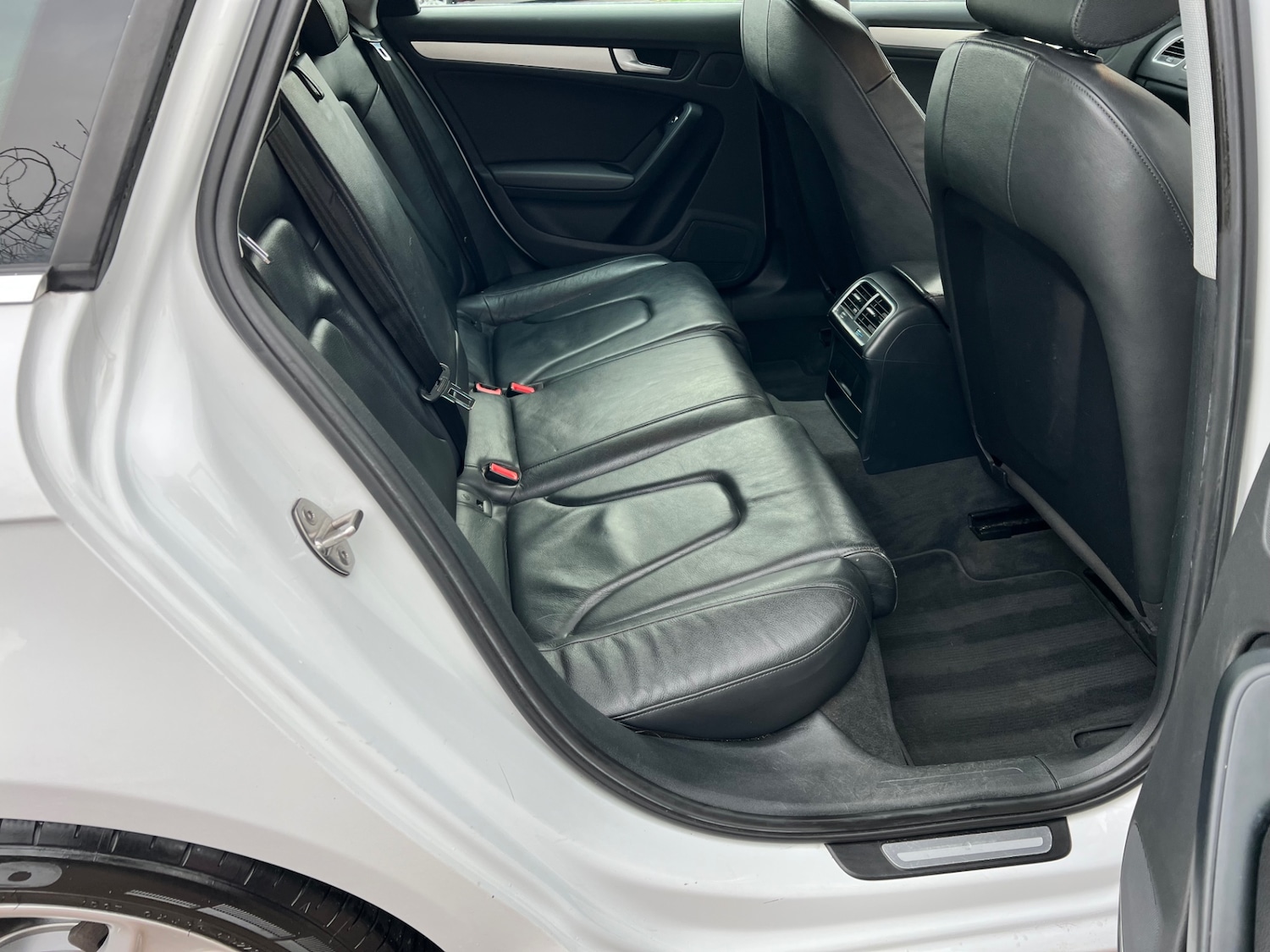 Used Audi A4 2013 for sale - 76669924: Photo 13