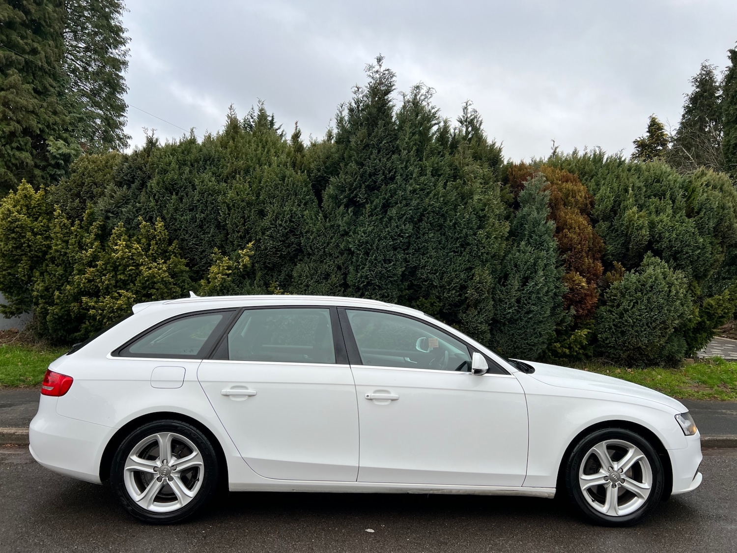 Used Audi A4 2013 for sale - 76669924: Photo 2