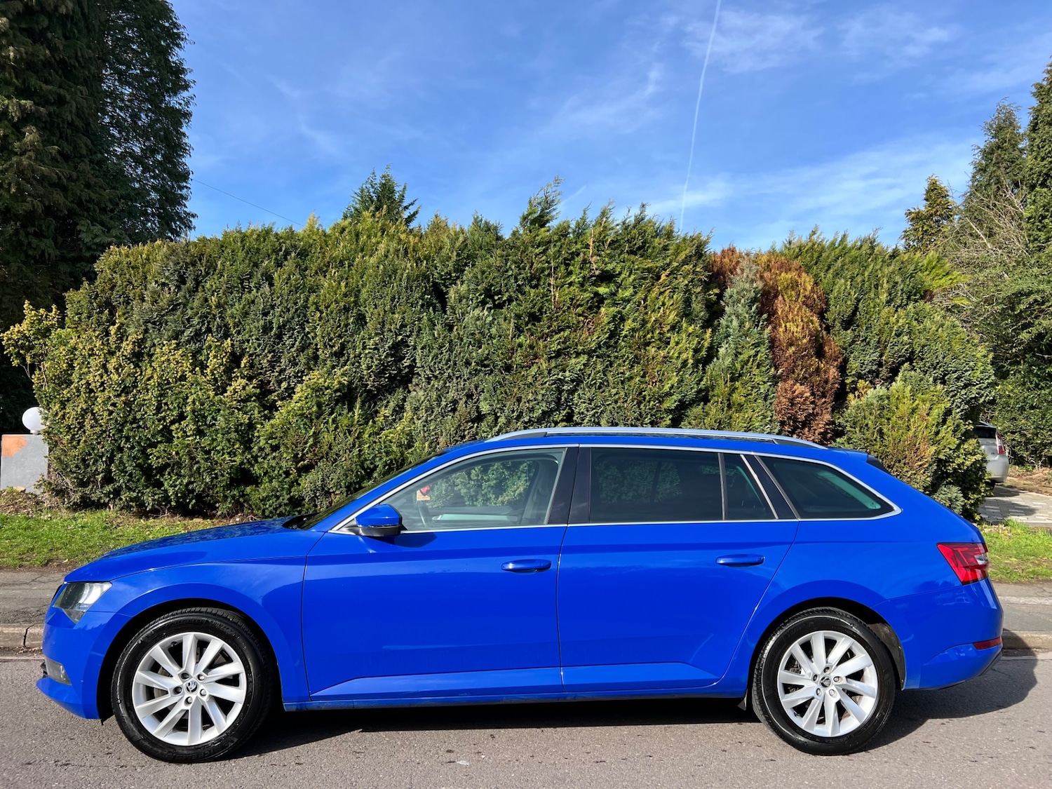 Used Skoda Superb 2019 for sale - 77640905: Photo 3