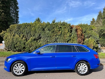 Used Skoda Superb 2019 for sale - 77640905: Photo