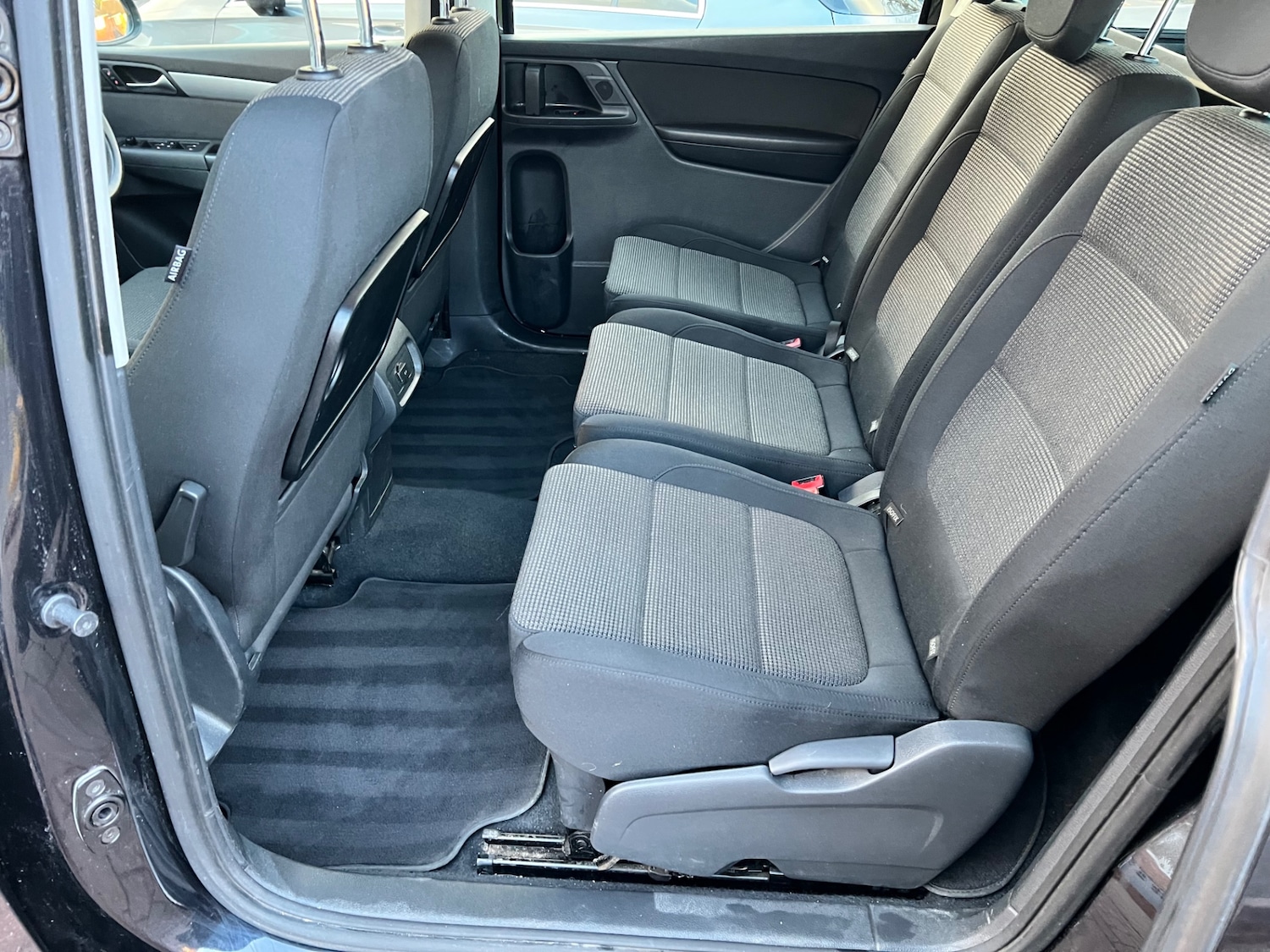 Used Volkswagen Sharan 2014 for sale - 77837398: Photo 13