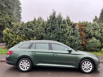Used Skoda Superb 2019 for sale - 76510631: Photo