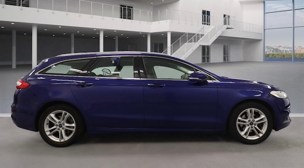 Used Ford Mondeo 2015 for sale - 76245662: Photo 5