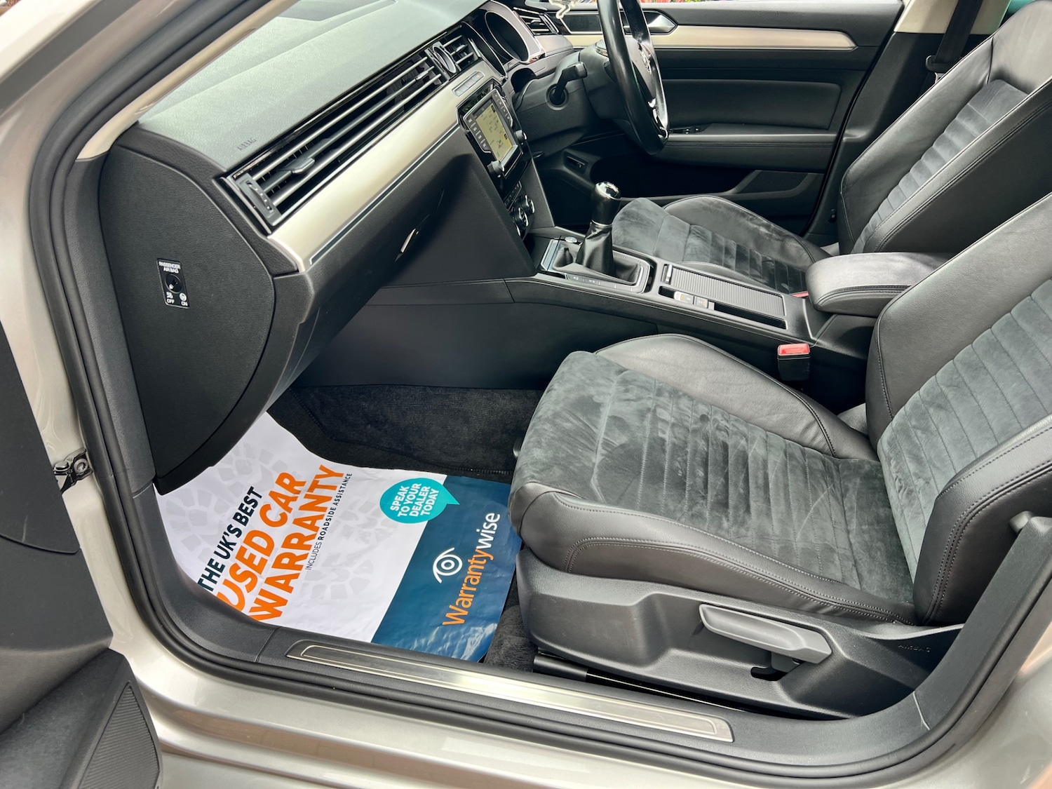 Used Volkswagen Passat 2016 for sale - 76407764: Photo 12