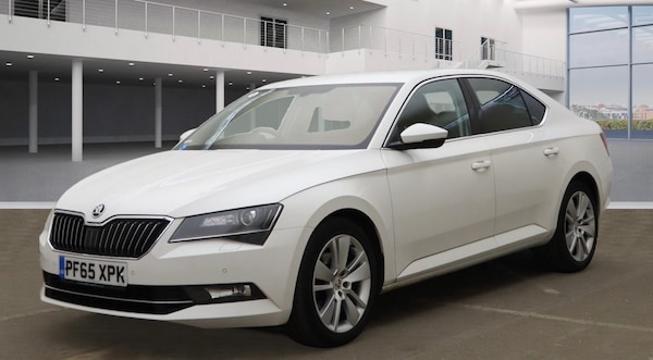 Used Skoda Superb 2016 for sale - 76244708: Photo 2