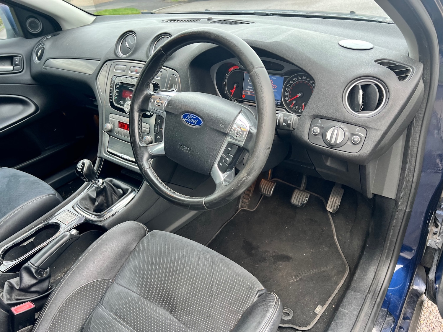 Used Ford Mondeo 2010 for sale - 77490403: Photo 10