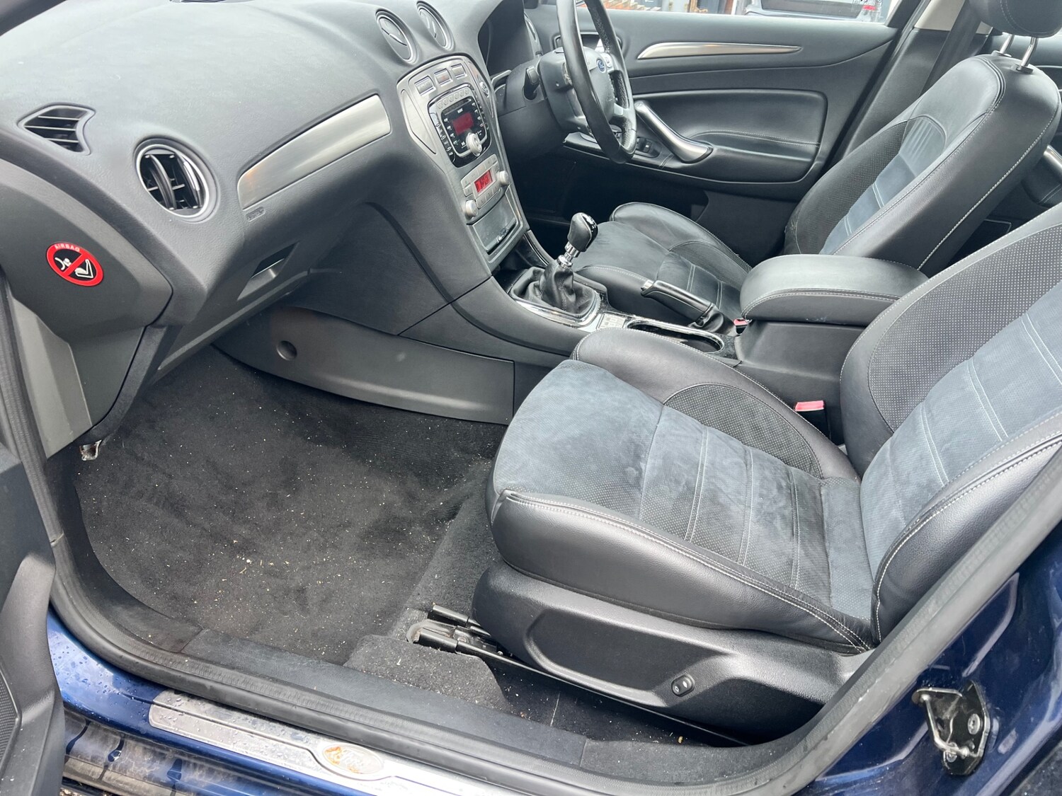 Used Ford Mondeo 2010 for sale - 77490403: Photo 11