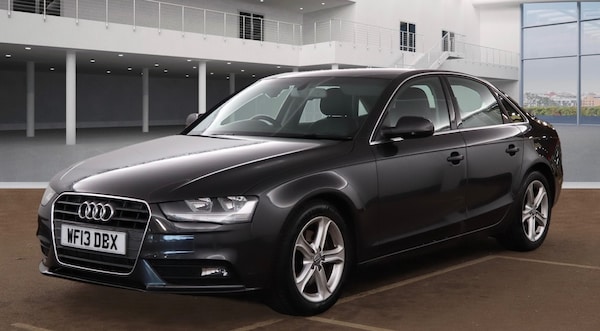Used Audi A4 2013 for sale - 76208652: Photo 2