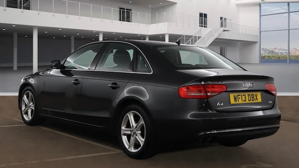 Used Audi A4 2013 for sale - 76208652: Photo 4