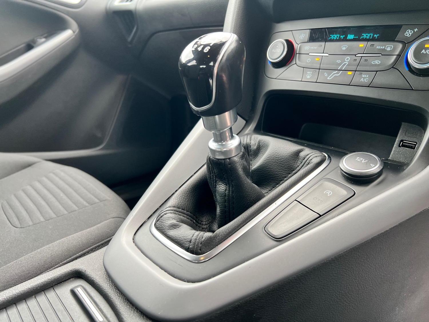 Used Ford Focus 2016 for sale - 76445384: Photo 21