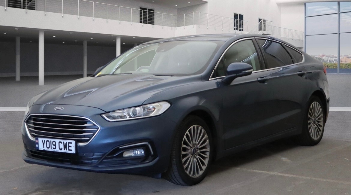 Used Ford Mondeo 2019 for sale - 76685062: Photo 2