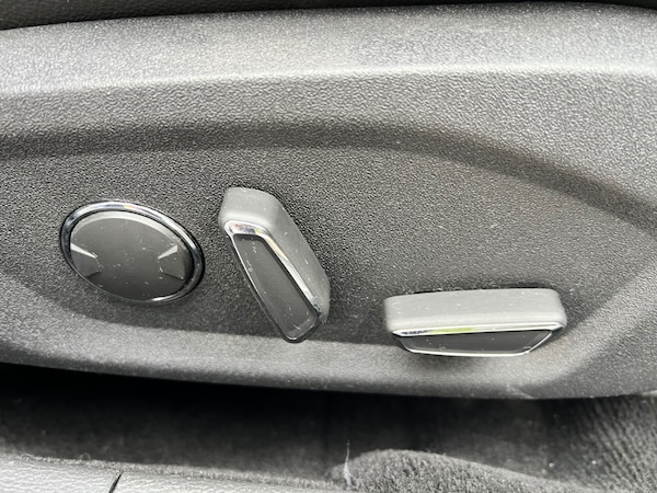 Used Ford Mondeo 2016 for sale - 76098840: Photo 11