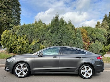 Used Ford Mondeo 2016 for sale - 76098840: Photo 3