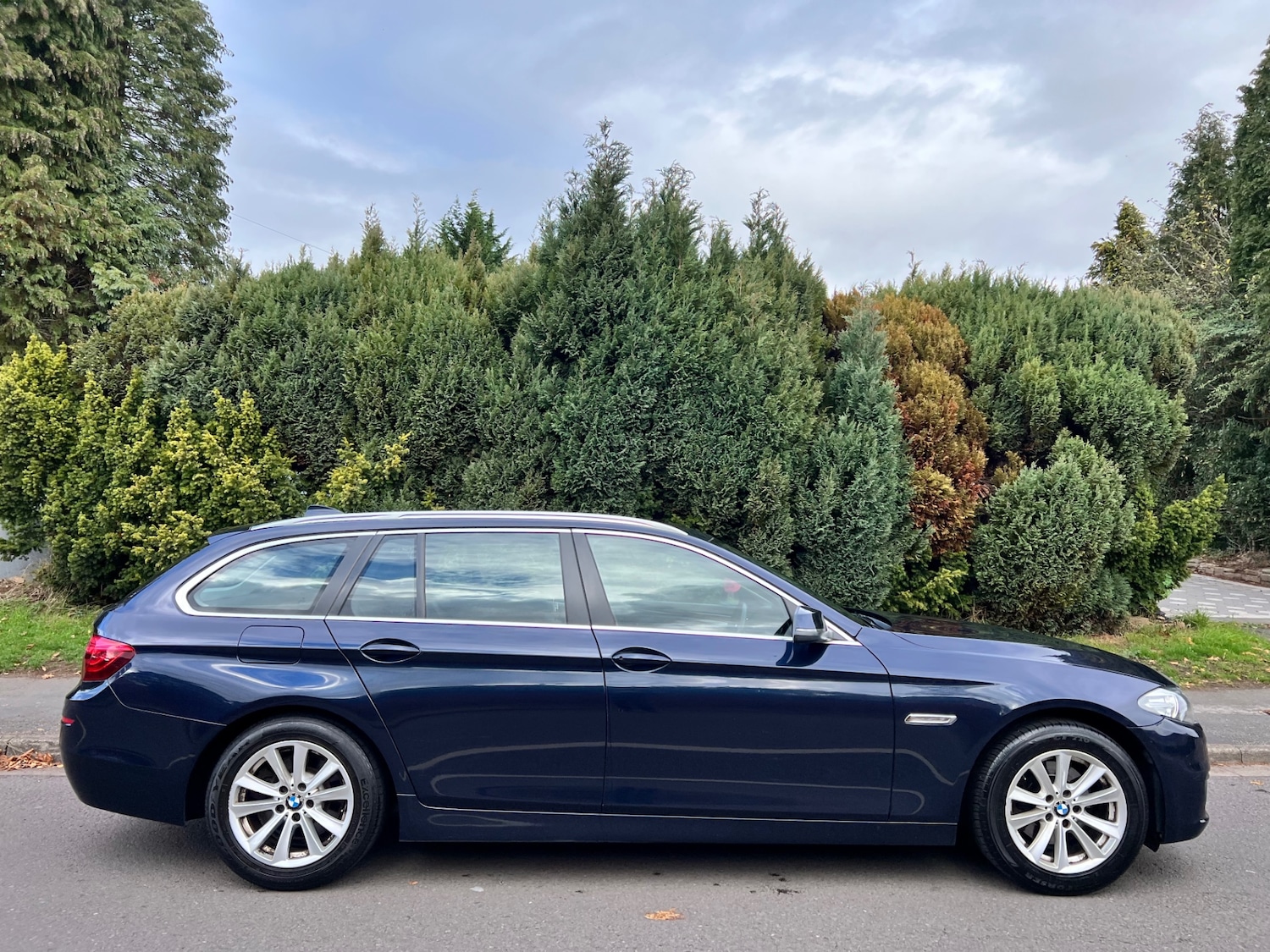 Used BMW 5 Series 2014 for sale - 76317498: Photo 2