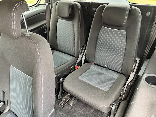 Used Ford Galaxy 2011 for sale - 75575736: Photo 16