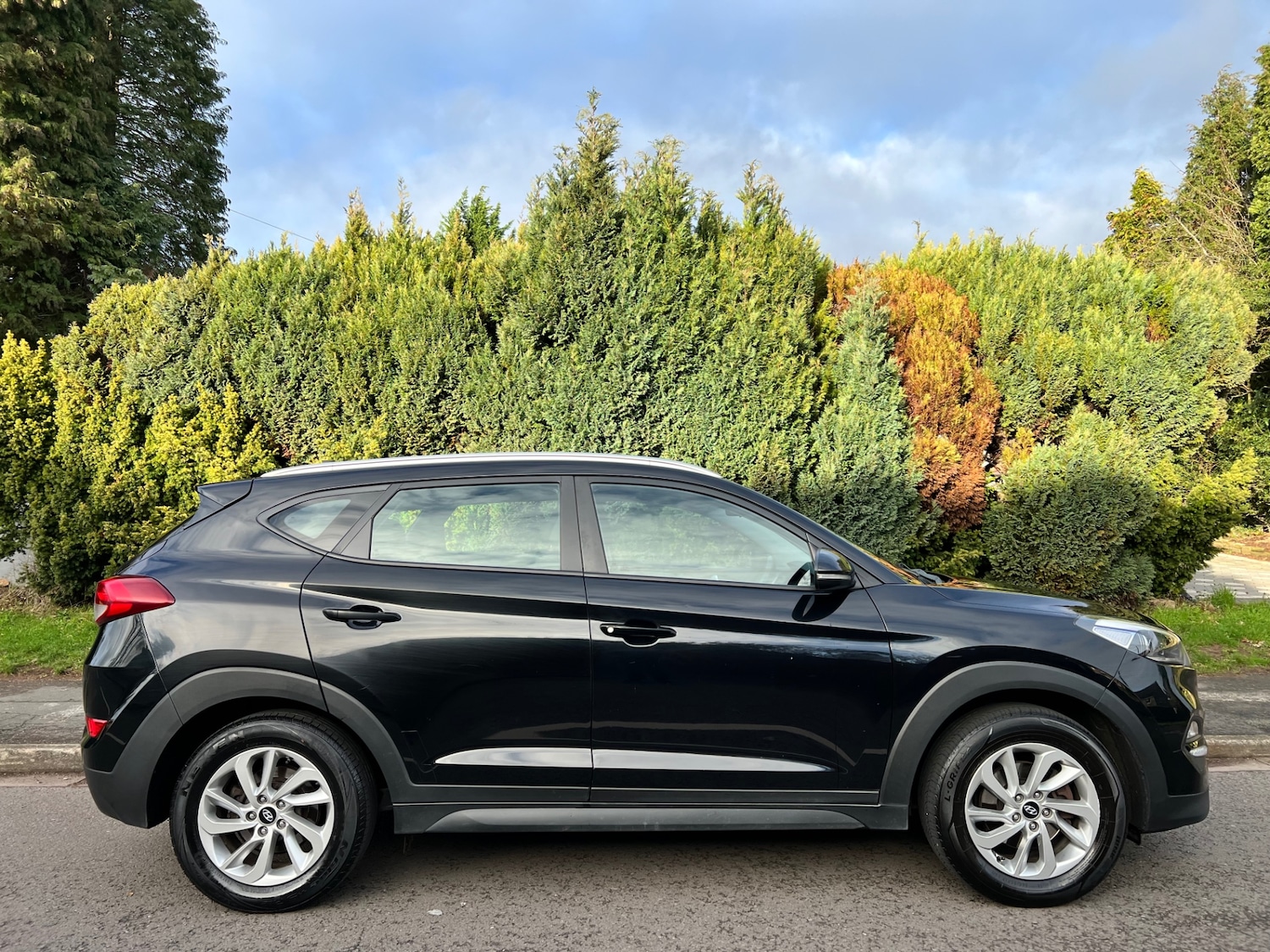 Used Hyundai TUCSON 2016 for sale - 76855308: Photo 2