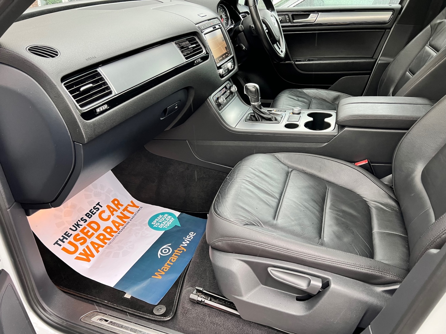 Used Volkswagen Touareg 2016 for sale - 76521457: Photo 12