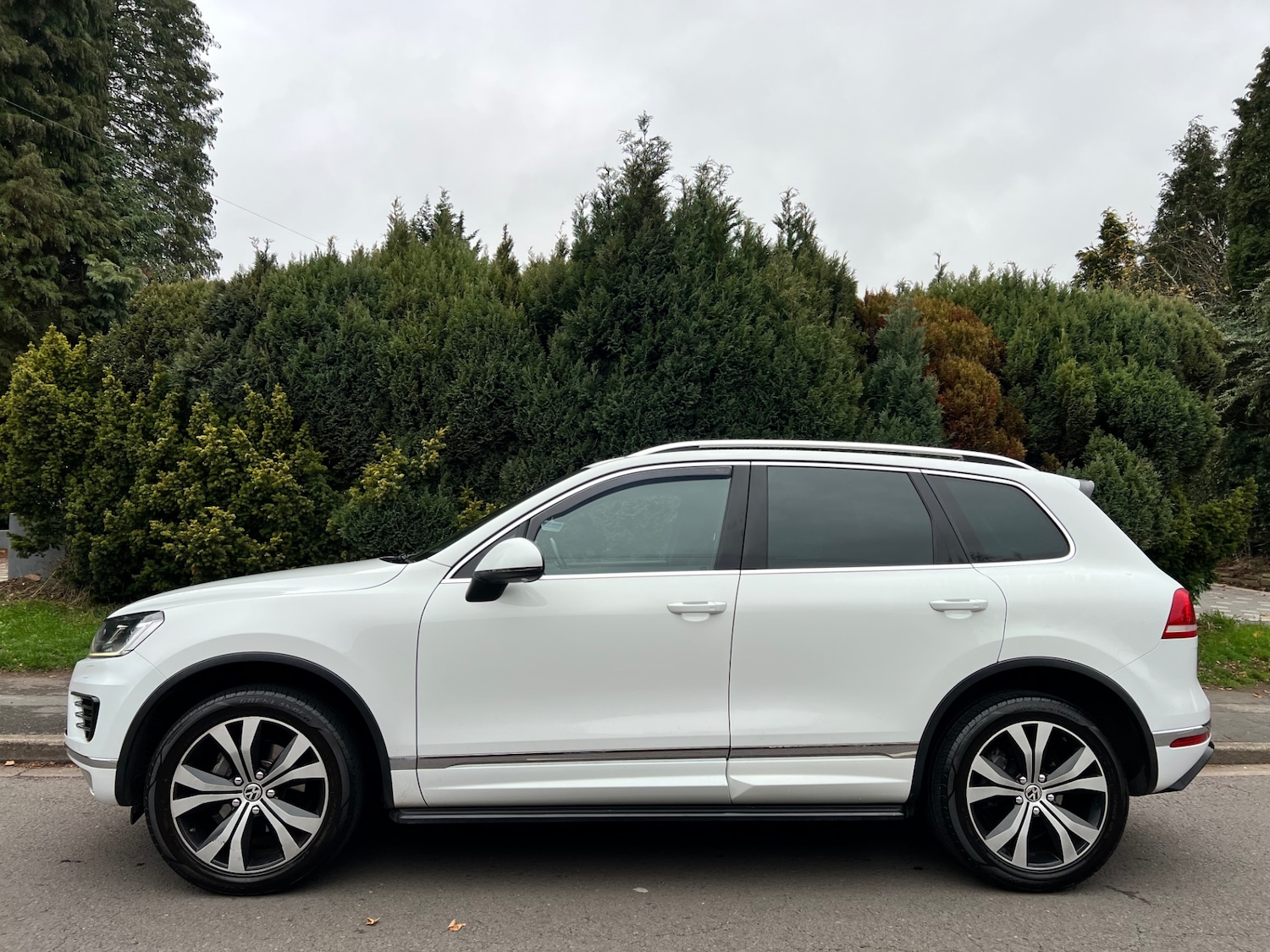 Used Volkswagen Touareg 2016 for sale - 76521457: Photo 3
