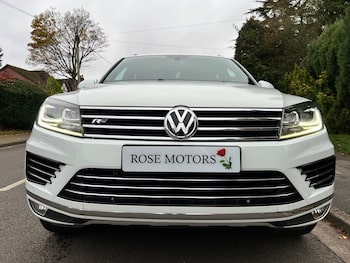 Used Volkswagen Touareg 2016 for sale - 76521457: Photo