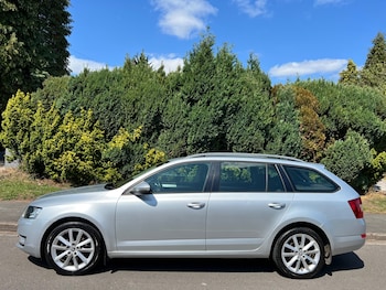 Used Skoda Octavia 2014 for sale - 75526850: Photo