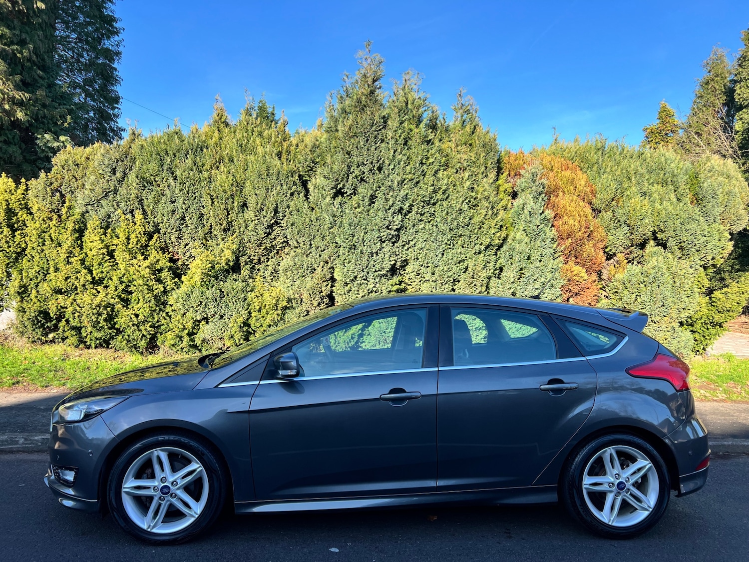 Used Ford Focus 2015 for sale - 76643833: Photo 3