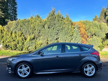 Used Ford Focus 2015 for sale - 76643833: Photo