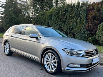 Used Volkswagen Passat 2015 for sale - 77694703: Photo