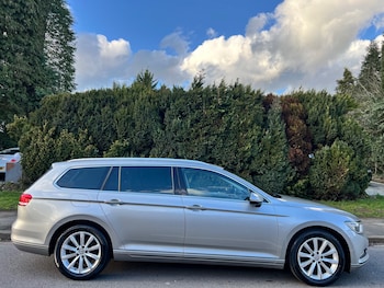 Used Volkswagen Passat 2015 for sale - 77694703: Photo