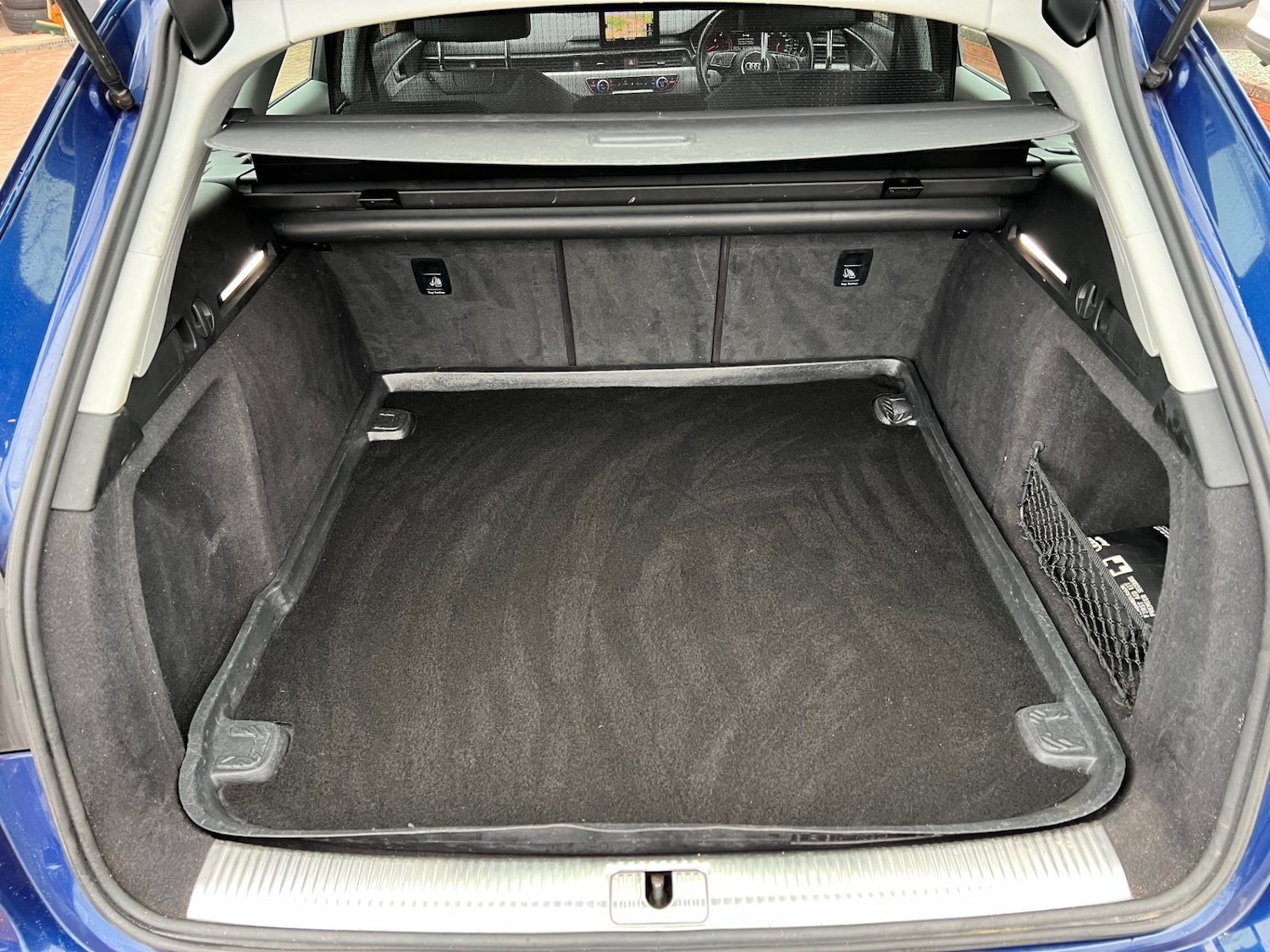 Used Audi A4 2017 for sale - 77019985: Photo 19